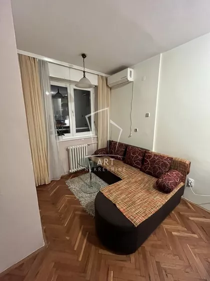 Dr Dragoslava Popovića | 4zida.rs