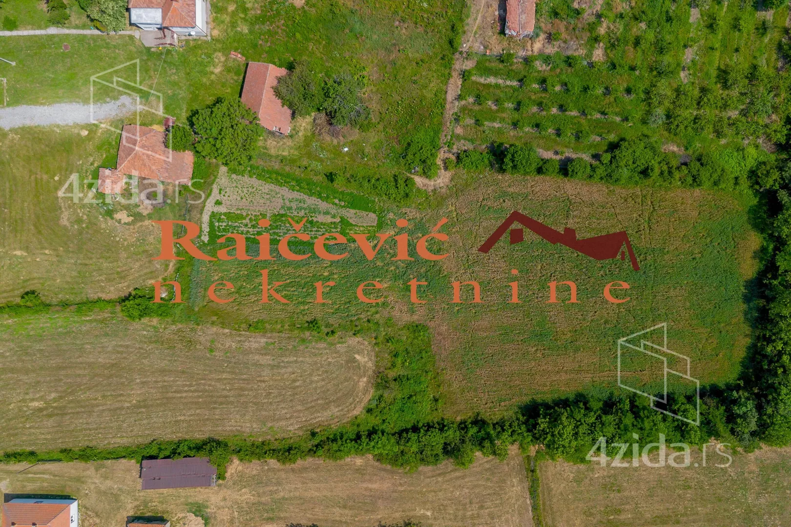 Plac | 4zida