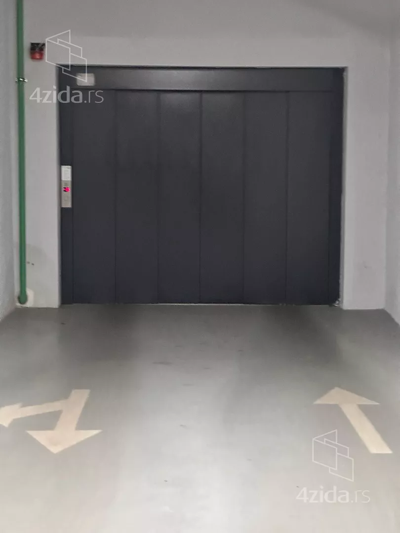 Garaža/Parking | 4zida