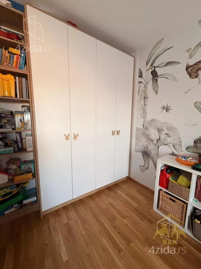 Četvorosoban stan | 4zida