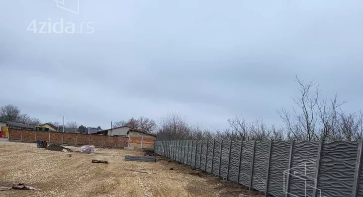 Građevinsko zemljište | 4zida