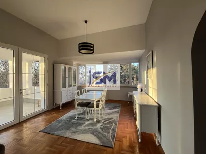 Kronštatska | 4zida.rs