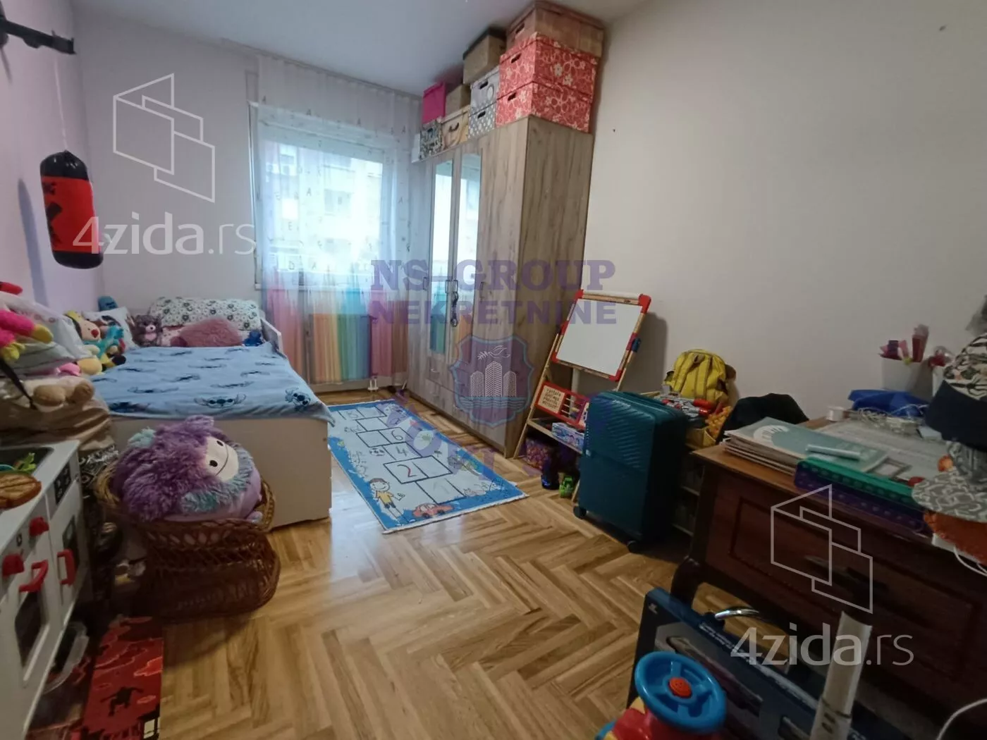 Dvoiposoban stan | 4zida