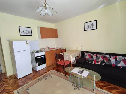 Sremska 5 | 4zida.rs