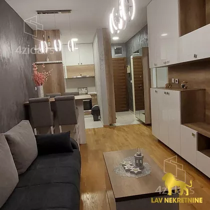 KRALJEVIĆA MARKA | 4zida.rs