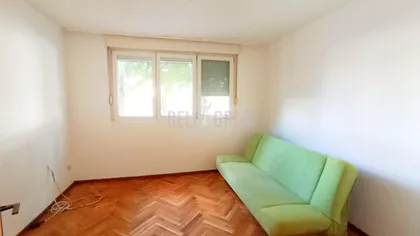 Jovana Bijelića | 4zida.rs