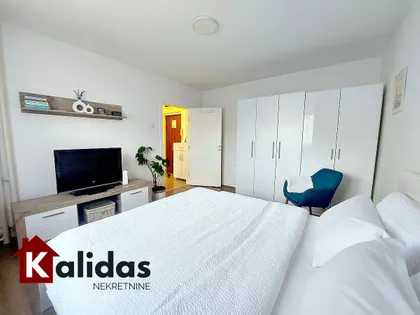 Železnička stanica | 4zida.rs