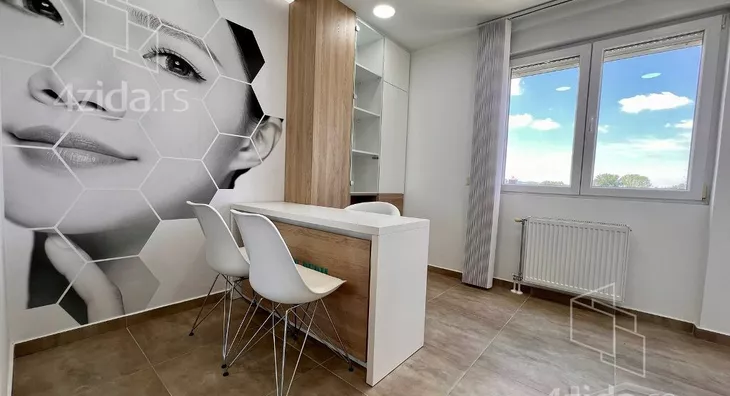 Petosoban stan | 4zida