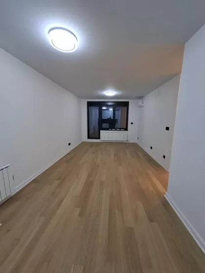 Tome Maksimovića | 4zida.rs