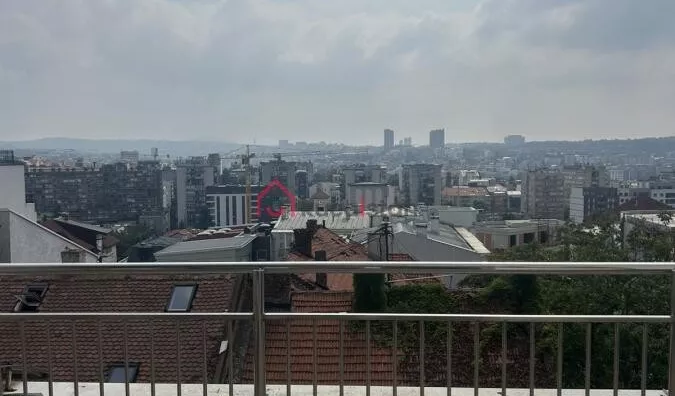 Četvoroiposoban stan | 4zida