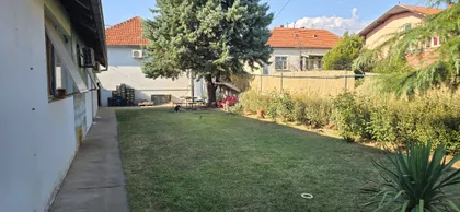 Mladosti 17 | 4zida.rs