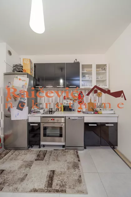 Mazuraniceva | 4zida.rs