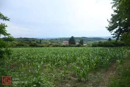 Vrčin | 4zida.rs