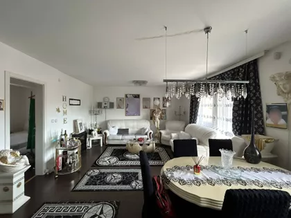 Sedmog Jula | 4zida.rs