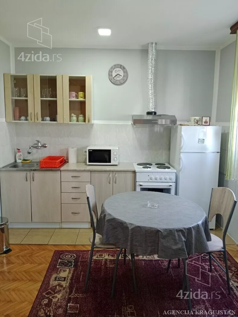 Garsonjera | 4zida