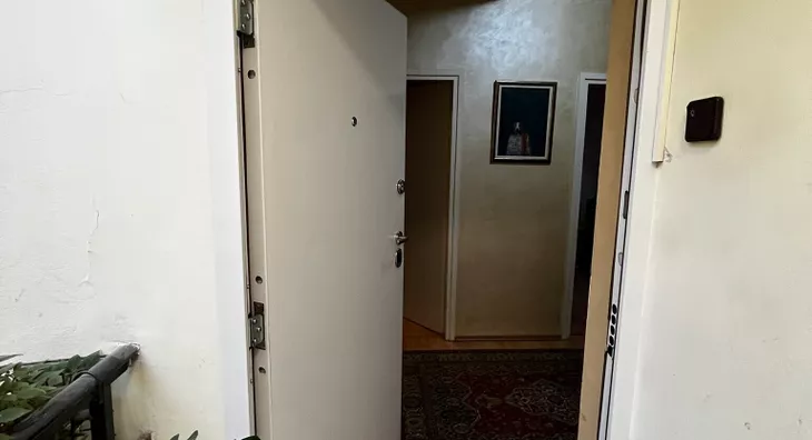 Šestosoban stan | 4zida