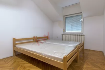 Kneza Mihaila Obrenovića | 4zida.rs