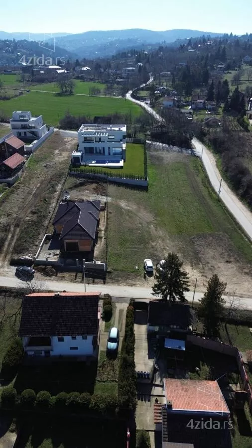 Građevinsko zemljište | 4zida