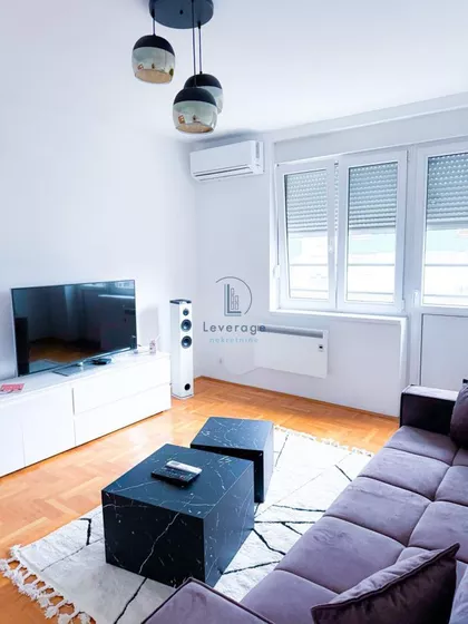 Maksima Gorkog | 4zida.rs