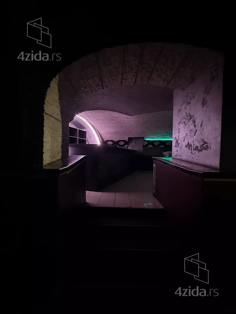 Ugostiteljski objekat | 4zida