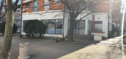 Veljka Petrovića 12 | 4zida.rs