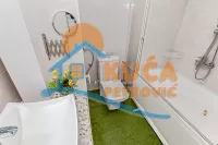 Lokal | 4zida