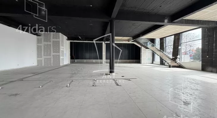 Poslovni prostor | 4zida