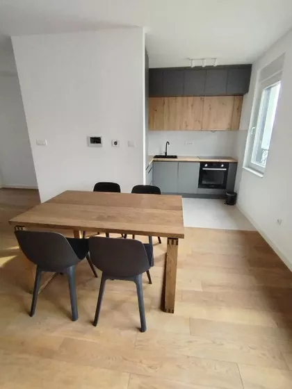 Nebojšina | 4zida.rs