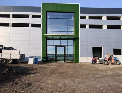 MILANA RESETARA | 4zida.rs