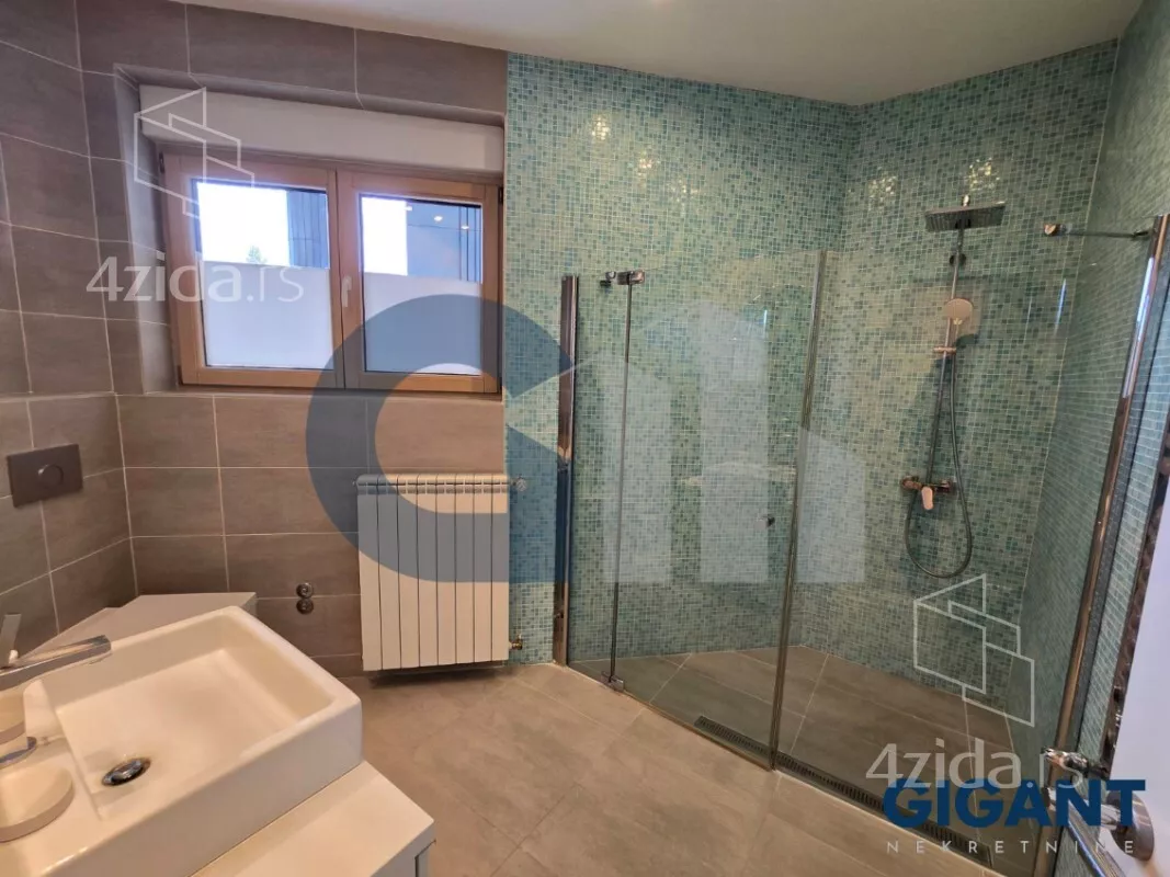 4-etažna kuća | 4zida