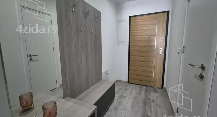Garsonjera | 4zida