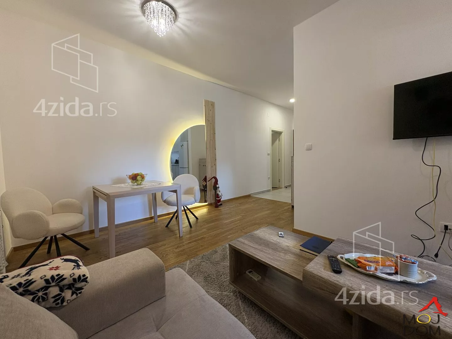 Jednoiposoban stan | 4zida