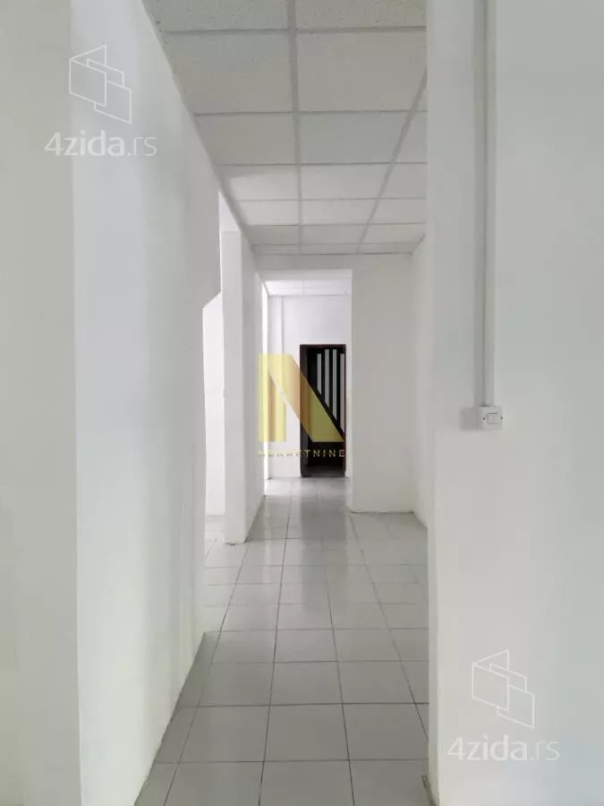 Lokal | 4zida