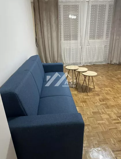 SEKSPIROVA | 4zida.rs