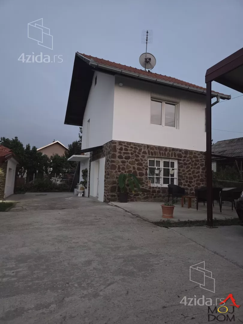 Kuća | 4zida