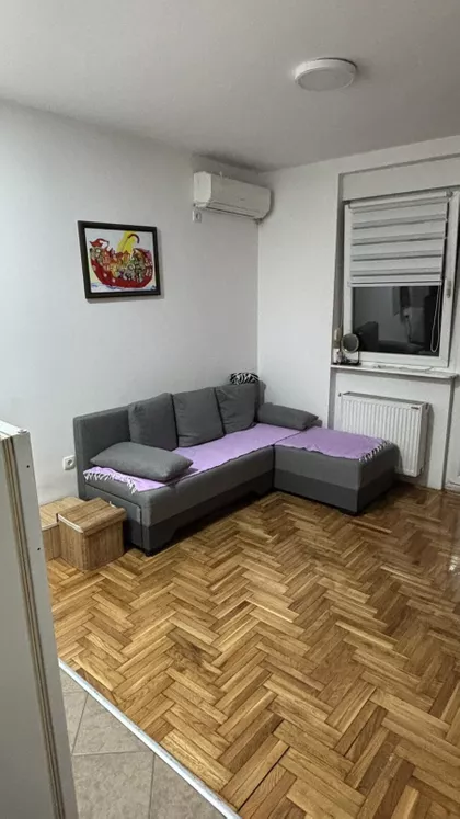 Lukijana Mušickog | 4zida.rs