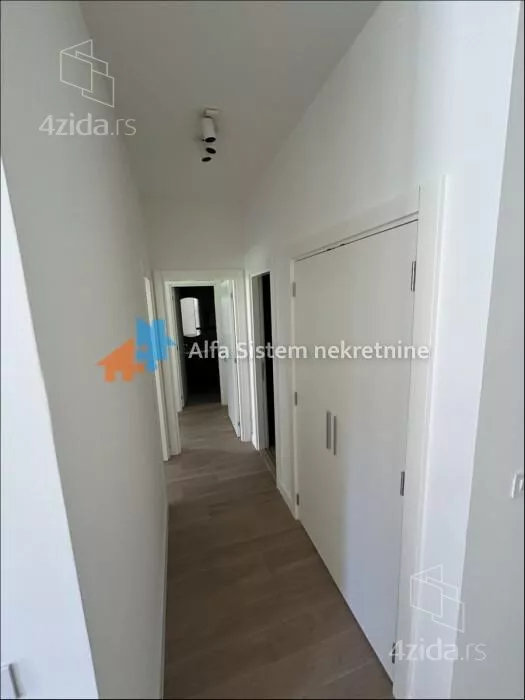 Kancelarija | 4zida