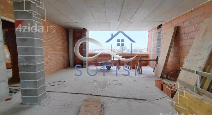 Petosoban stan | 4zida