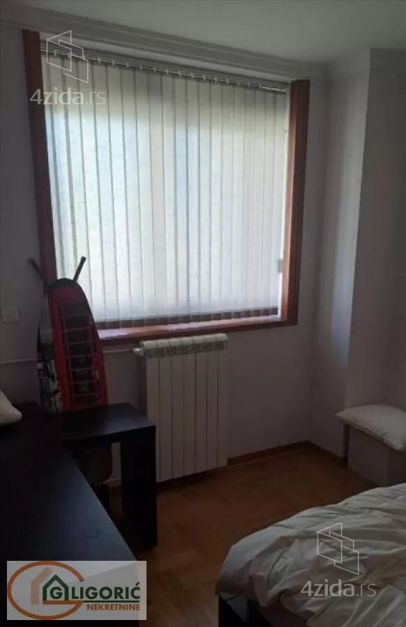 Devetosoban stan | 4zida