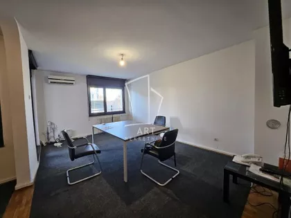 Prve pruge | 4zida.rs