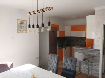 Kertvaroš | 4zida.rs