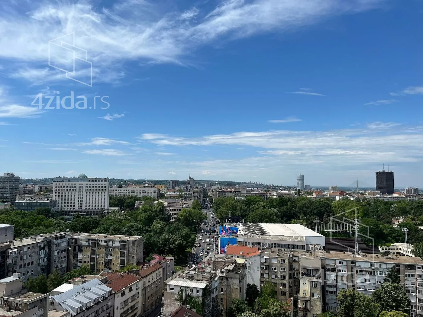 Troiposoban stan | 4zida