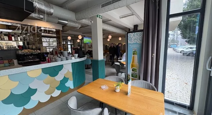 Ugostiteljski objekat | 4zida