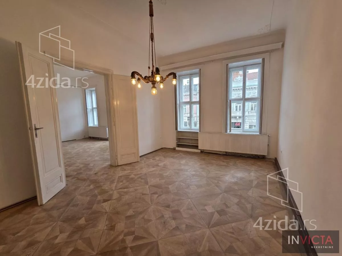 Petosoban stan | 4zida