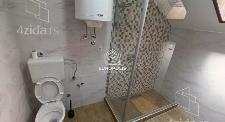 5-etažna kuća | 4zida