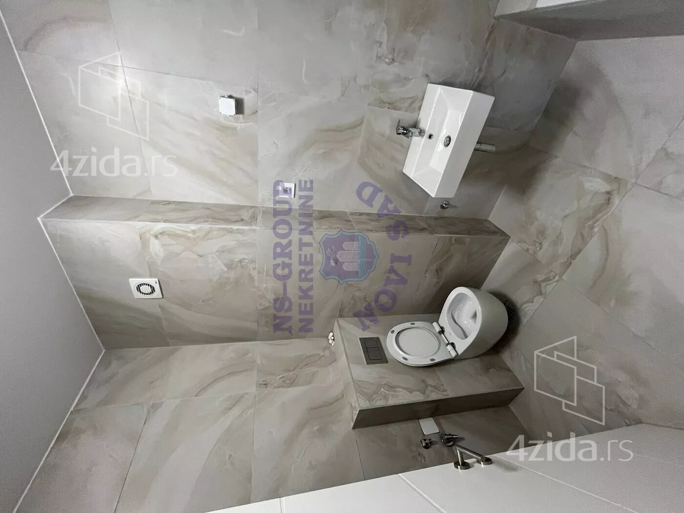 Petosoban stan | 4zida