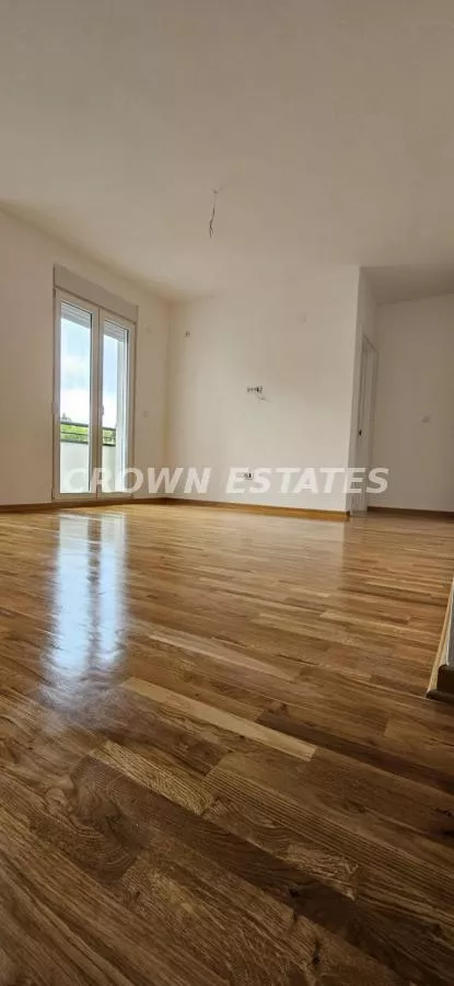 Kraljice Jelene | 4zida.rs