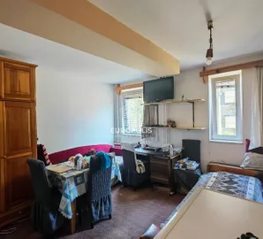 Činovnička Kolonija, Voždovac opština, Beograd, 1.0 stan | 4zida.rs