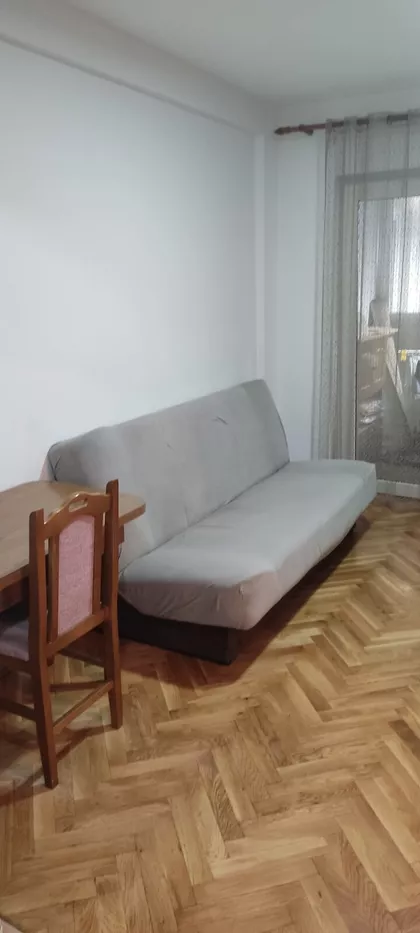Valentina Vodnika | 4zida.rs