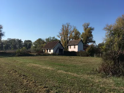 Štrand bb | 4zida.rs
